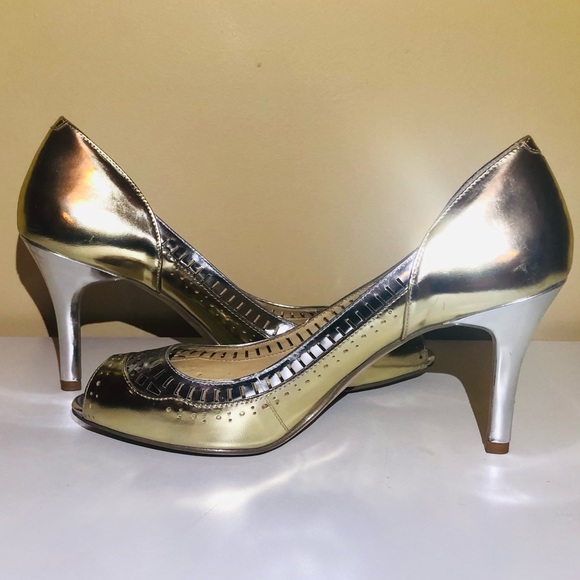 Ivanka Trump Shoes - Ivanka Trump Silver & Gold Peep Toe Pump. 9.5M